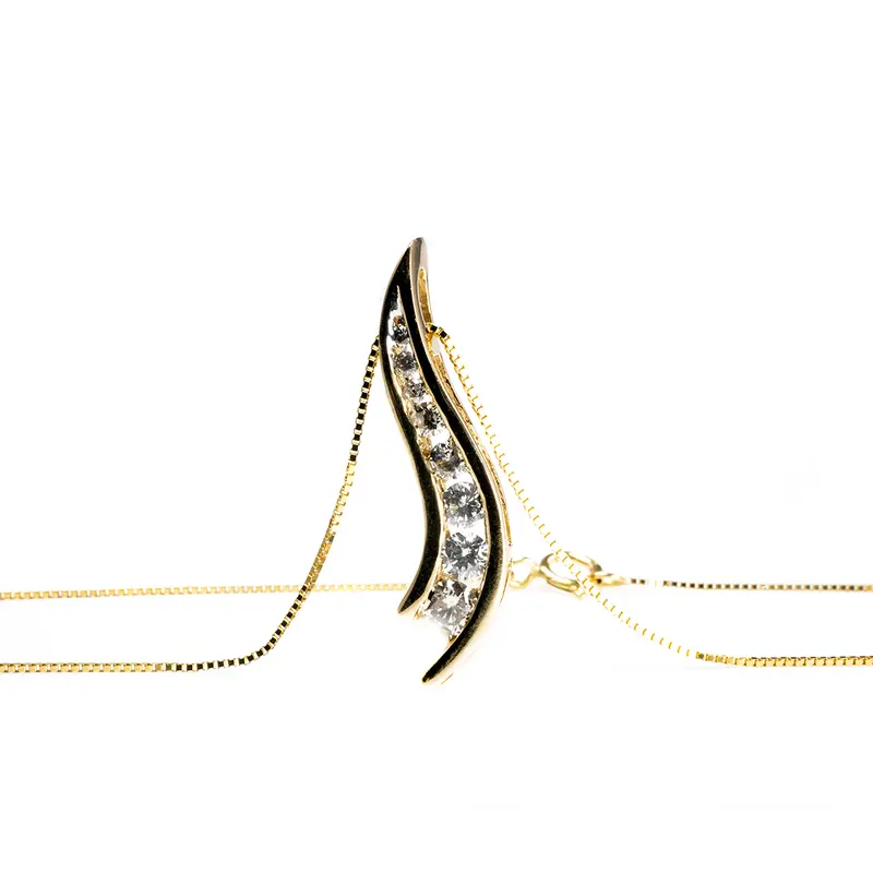 10k Gold Graduated Diamond Necklace